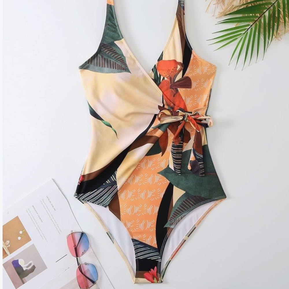 BAWHAHT NWT Women's One Piece Swimsuit